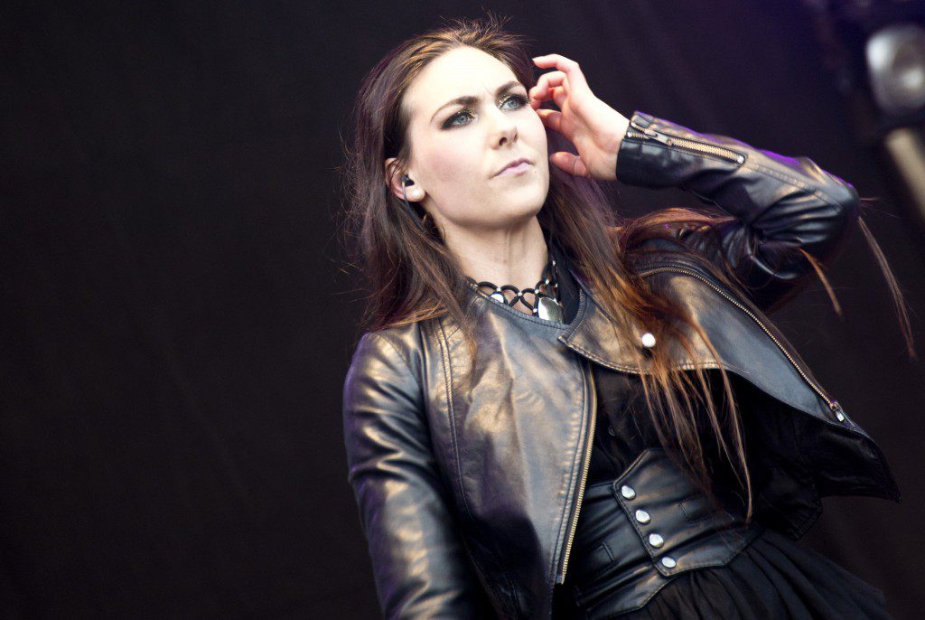 elize-ryd-wearing-black-leather-jacket-hd-wallpapers